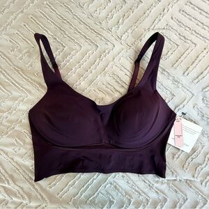 NWT VS Burgundy Medium Support Sports Bra | 34C